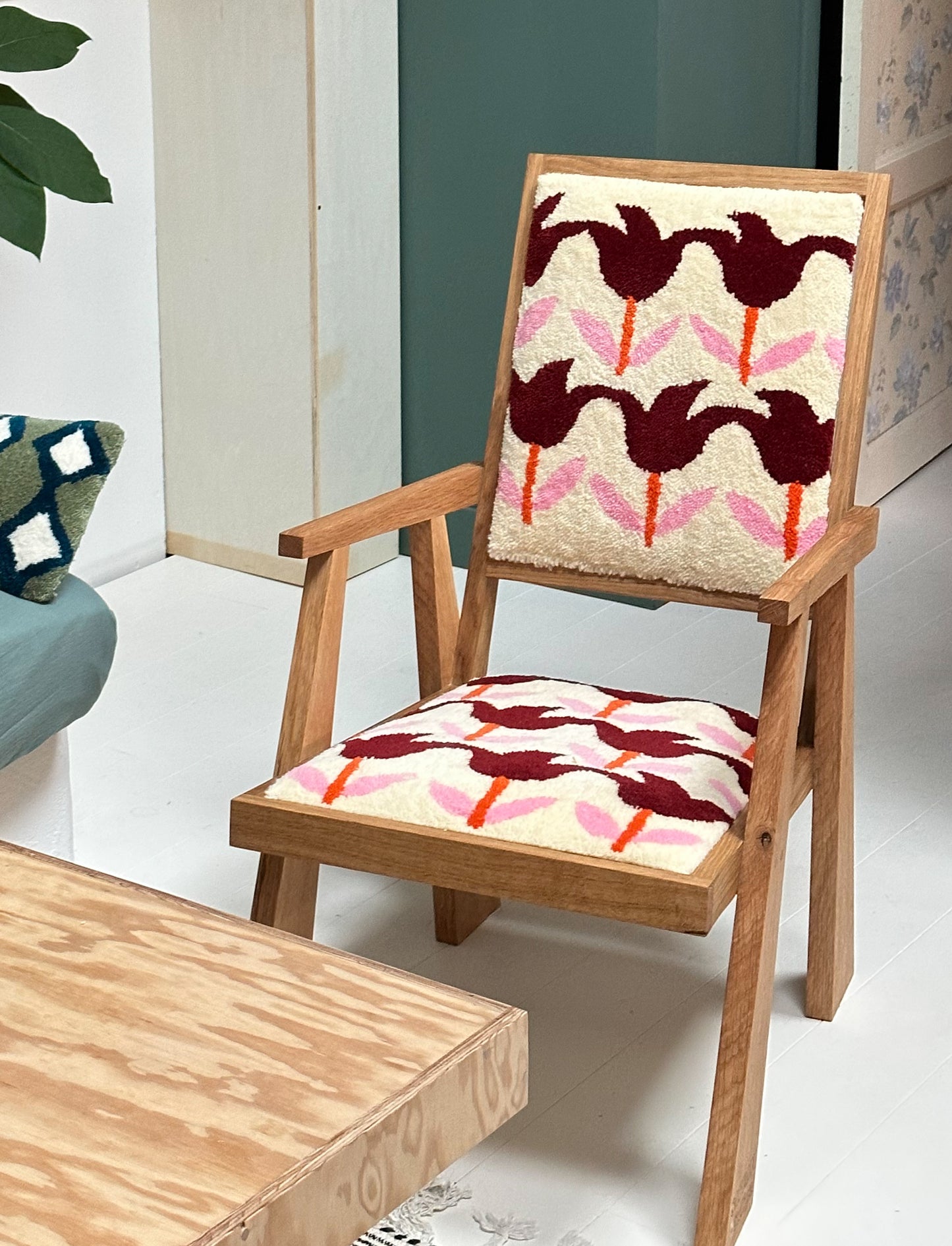 PAMPA ARMCHAIR LIVING ROOM